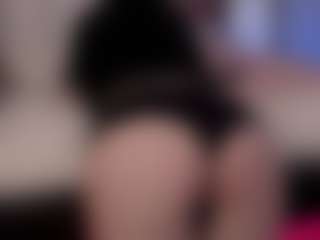 Hazel's Live Sex Cam Show