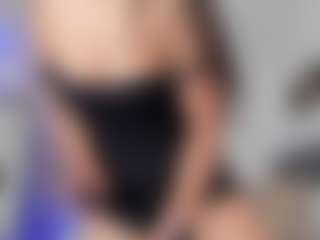 Live cam show with sara-stormy - Blowjob on googirlz