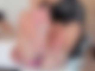 Live cam show with sara-stormy - Squirt on milfzrlive.com