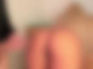 Live-sekscamshow van SweetApril1