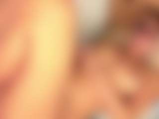 Live cam show with SweetApril1 - Young Adult on Camsoda