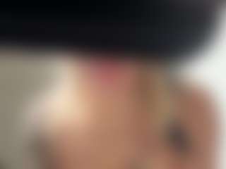 victorialiuTV's Live Sex Cam Show
