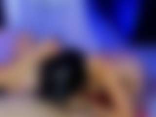 Live cam show with Foxcoupleee - Brown Eyes on Mixed Magazine Live