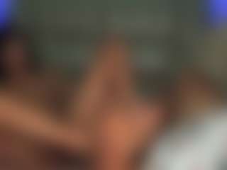 Foxcoupleee's Live Sex Cam Show