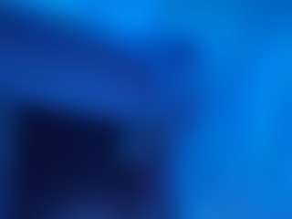 Live cam show with Raven - Smoking on Hubzter Live
