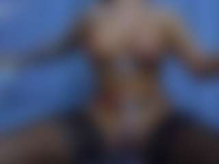 Iammazeekiin30xx's Live Sex Cam Show