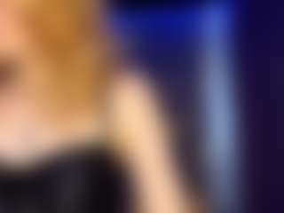 Live cam show with Adriana - Brown Hair on Streamer API