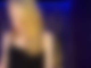 Live cam show with Adriana - Skinny on TeamSkeetLive