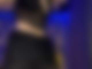Live cam show with Adriana - Sexy on camtv