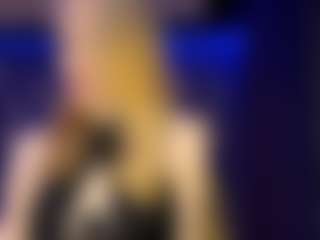 Live cam show with Adriana - Skinny Teen (18+) on CamwithHer