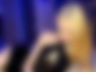 Live cam show with Adriana - Tittyfuck on Soda Cam