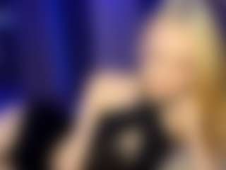 Live cam show with Adriana - Average on xfollow cams