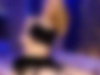 Live cam show with Adriana - Small Tits Brown Hair on Camming Site