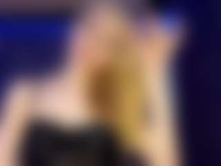 Live cam show with Adriana - Fingering Young Adult on mypornchat.com