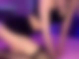 Adriana's Live Sex Cam Show