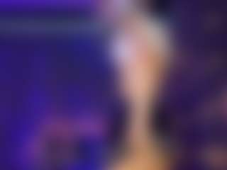 Live cam show with Adriana - College on CamClone