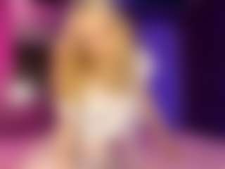 Live cam show with Adriana - Tittyfuck on Uber Horny
