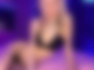 Live cam show with Adriana - Athletic Public on numayanayam.club