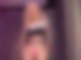 Adriana's Live Sex Cam Show