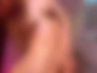 Live cam show with Adriana - Athletic on livesuperchat.net