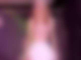 Live cam show with Adriana - Athletic Amateur on CSO-WL