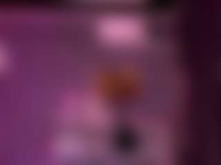Live cam show with Adriana - Brown Hair Teen (18+) on SpankPalCams