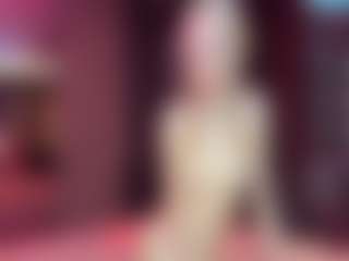 Live cam show with Adriana - Small Tits on fapnchat