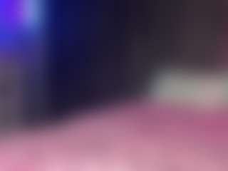 Live cam show with Adriana - Striptease on MyBangCams