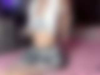 Live cam show with Adriana - College on CamClone