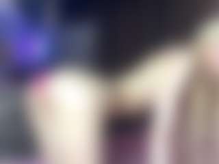 Live cam show with Adriana - Sexy on SinfulBabes