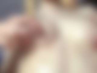 Live cam show with Adriana - Public Brown Hair on Camsoda