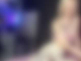 Live cam show with Adriana - Amateur on Streamer API