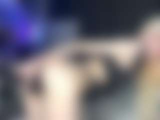 Live cam show with Adriana - Public on Big Tits
