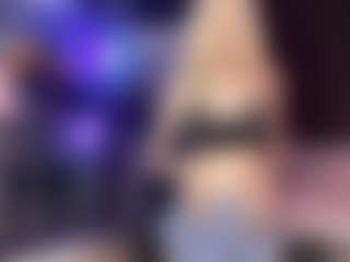 Live cam show with Adriana - Shower on crypto-cams