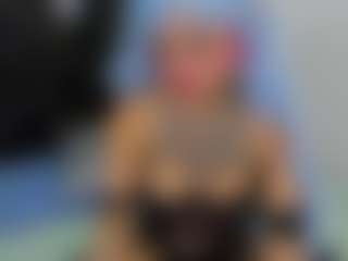Live cam show with Roxy-Sweett - Squirt on TottyGirls