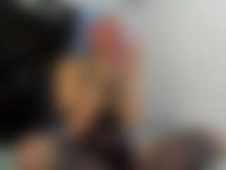 Live cam show with Roxy-Sweett - Body Massage on liverealitysex.com