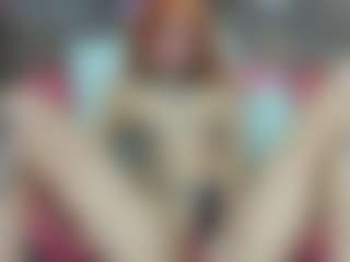 Live cam show with Roxy-Sweett - Body Massage on Mixed Magazine Live