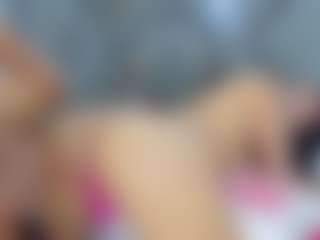Live cam show with HAILY AND DAVID - Body Massage on Uber Horny