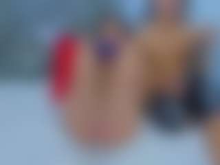 Live cam show with HAILY AND DAVID - Bedroom on Camsoda