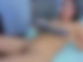 Live cam show with HAILY AND DAVID - Handjob on Camsoda