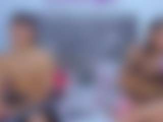 Live cam show with HAILY AND DAVID - Bedroom on Cam Slut