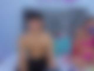 Live cam show with HAILY AND DAVID - Blue Eyes on googirlz