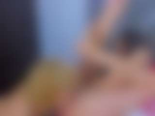 Live cam show with HAILY AND DAVID - Brown Hair on Camsoda