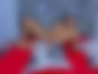 Live-Cam-Show mit HAILY AND DAVID - Shaved Pussy auf Camsoda