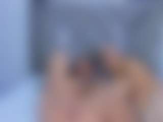 Live cam show with HAILY AND DAVID - Handjob on Camsoda