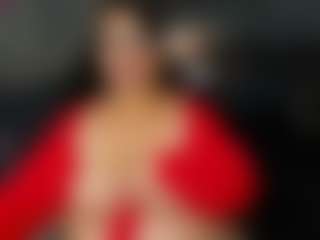 Live cam show with Innaxl - Brown Hair on chickslive.net