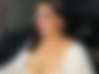 Live cam show with Innaxl - MILF on Adult Interactions