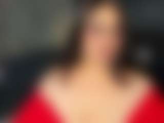 Live cam show with Innaxl - Latina MILF on CamClone | colombia