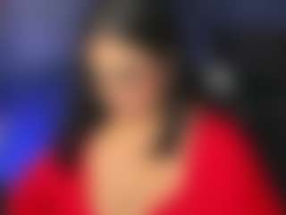 Live cam show with Innaxl - Brown Hair MILF on SpunkLive