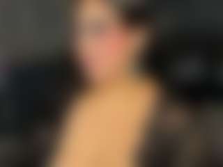 Live cam show with Innaxl - Thick on madthumbs